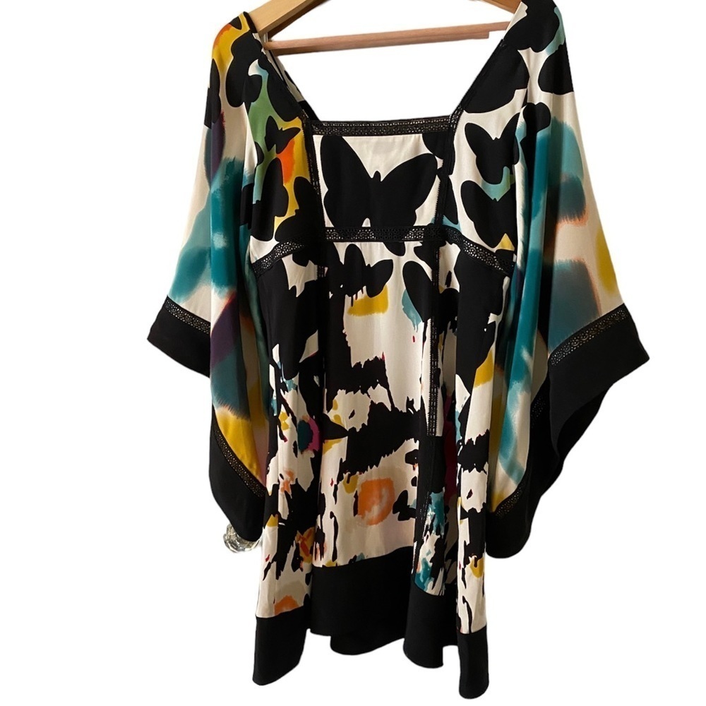 Diane Von Furstenburg Dress: Lena Traveling Butterfly Silk Kimono Dress - Picture 3 of 5